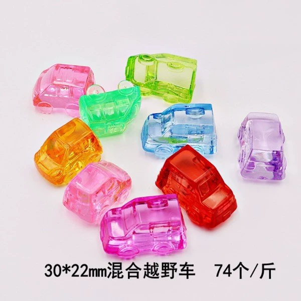 SUV, 74 pieces