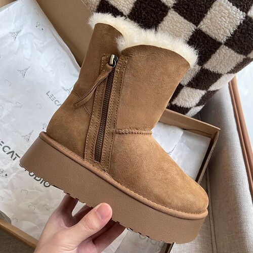 [youshilai] Snow boots women's winter warm cotton shoes  new style plus velvet non-slip Northeast large cotton shoes