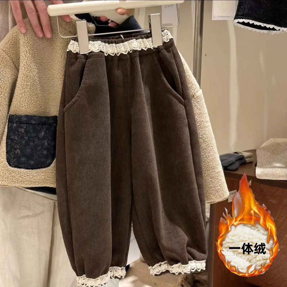 儿童秋冬加绒花边一体绒灯芯绒女童休闲裤宝宝加绒加厚束脚休闲裤