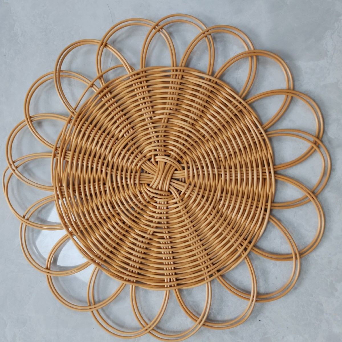 Amazon Homestay Decoración de pared Adornos Fábrica de tejido de paja Pared simple Pared redonda Hierba de ratán Sala de estar Colgante de decoración de pared