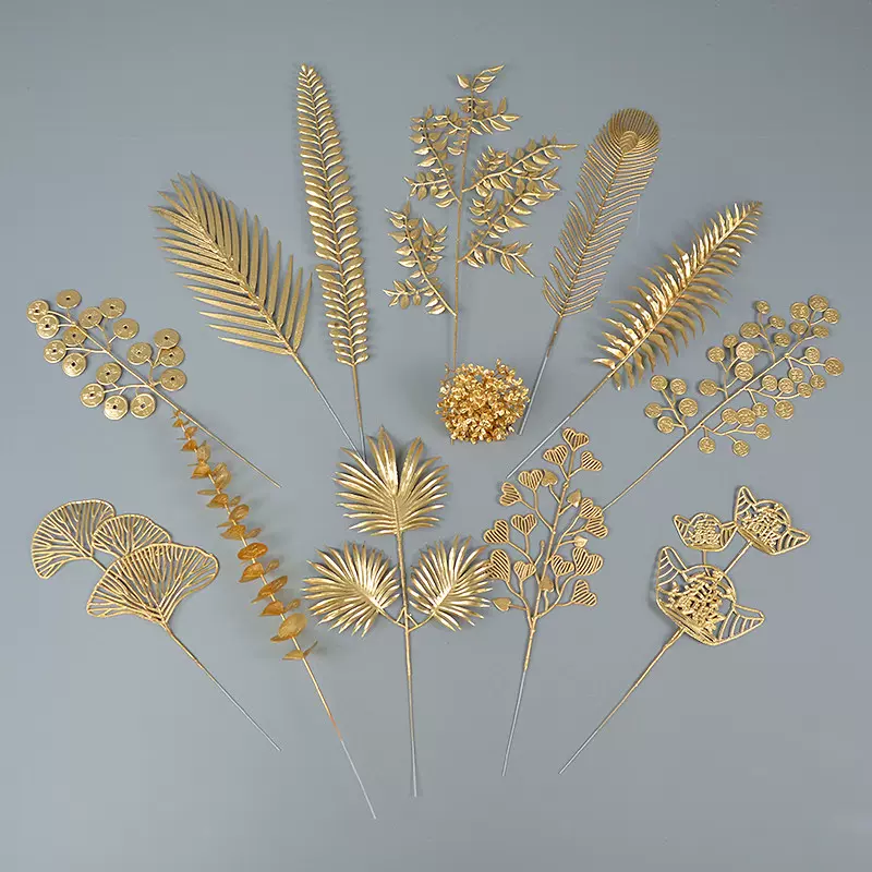 12头红果12头金果金色系花材小枝扇叶尤加利新年发财桶年宵花插花