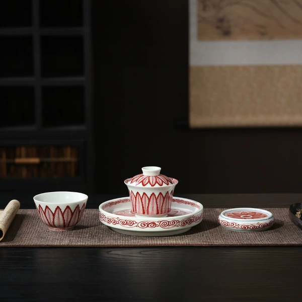 Red Banana Sancai Bowl Set