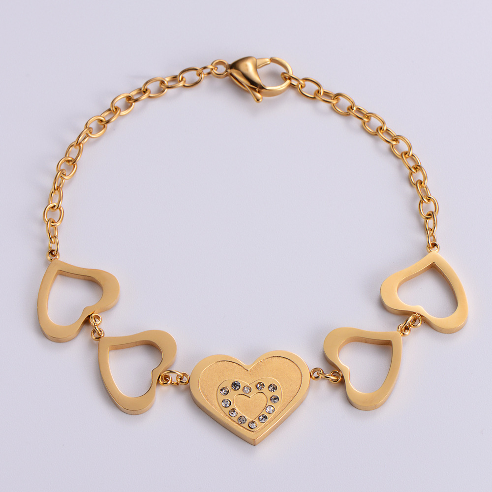 Fashion Titanium Steel Heart-shaped Bracelet Simple Hollow Bracelet display picture 5