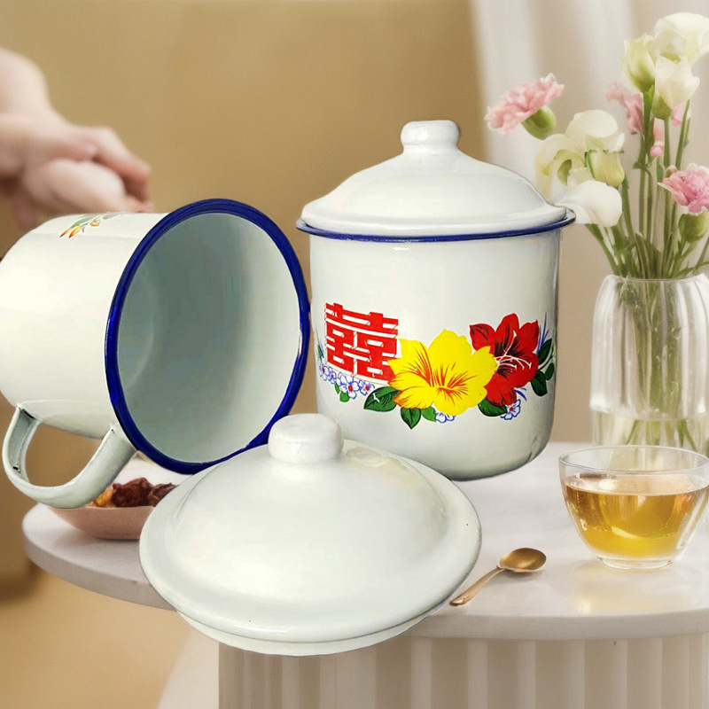 Enamel Cup with Double Happiness Floral Design, Old-Fashioned Iron Tea Jar with Lid, Wedding Candy and Tobacco Cup, Wedding Gift Cup Enamel Cup with Double Happiness Floral Design, Old-Fashioned Iron Tea Jar with Lid, Wedding Candy and Tobacco Cup, Wedding Gift Cup