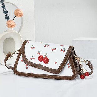 ���ֵ�������ƴ��ײɫ����С��б����¿�W�t������ˇС����