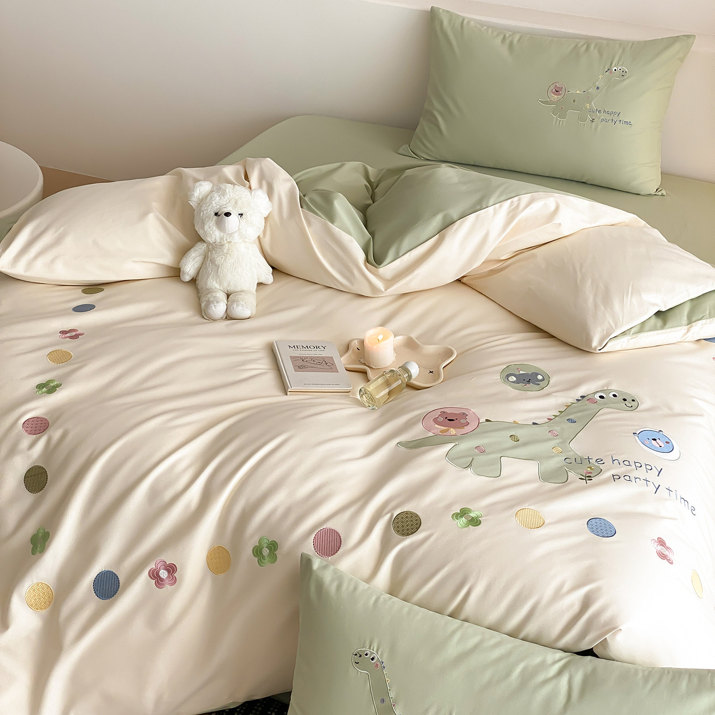 卡通风萌趣恐龙儿童房间三件套长绒棉磨毛秋冬保暖四件套学生宿舍