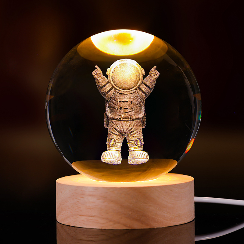 Bola de cristal luminosa lámpara de noche 3D esculpida estrella base de madera sólida regalo de cumpleaños decoración de escritorio creativa