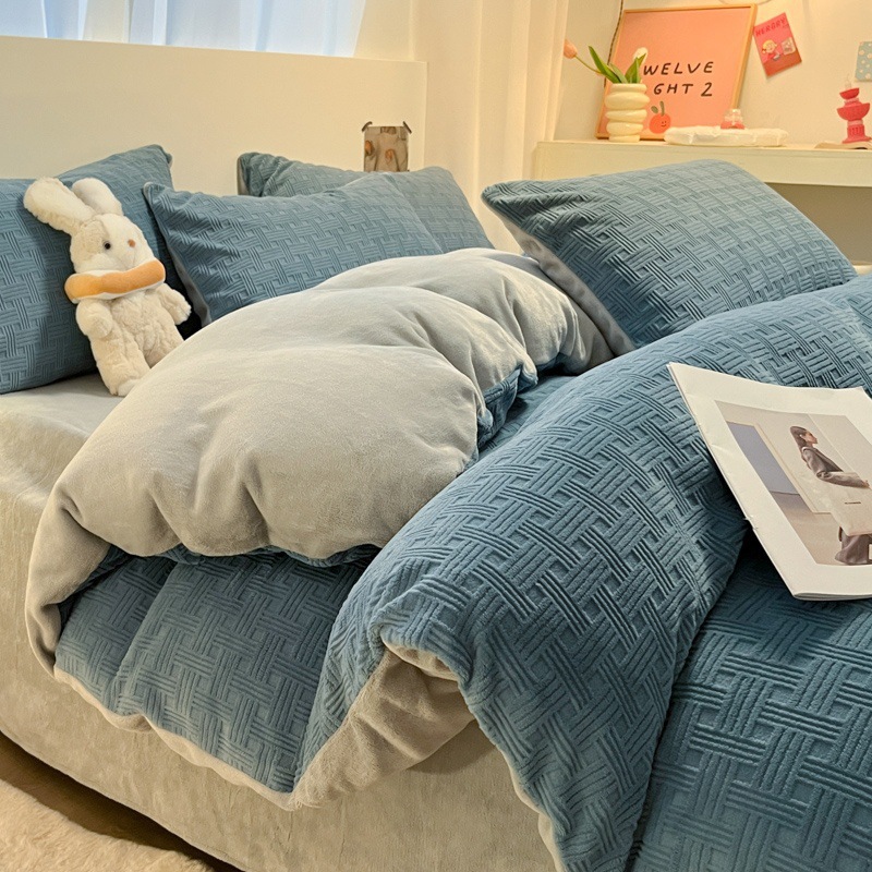 厚いワッフルミルクの毛の4つのセットの3dの立体の彫刻の冬の宝の宝の毛の3つのセットのシーツのベッドの笠の金