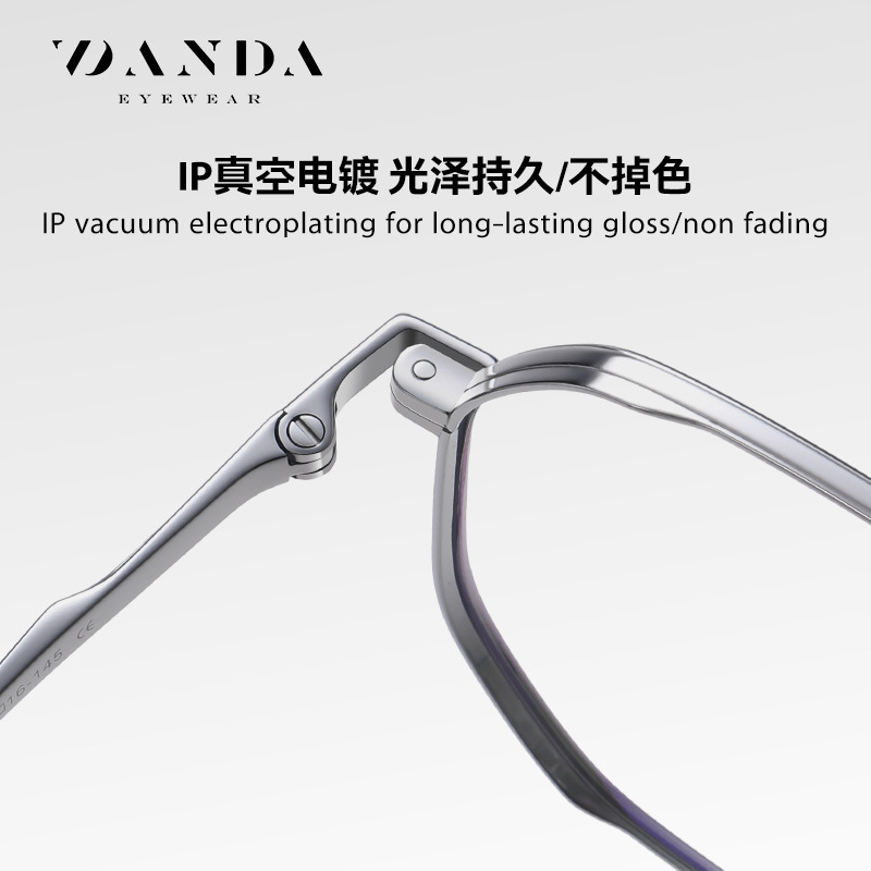 Spot al por mayor gafas de titanio puro ST6222 moda de doble viga para hombres y mujeres pueden equiparse con marco de lente de miopía lente plana galvanoplastia IP