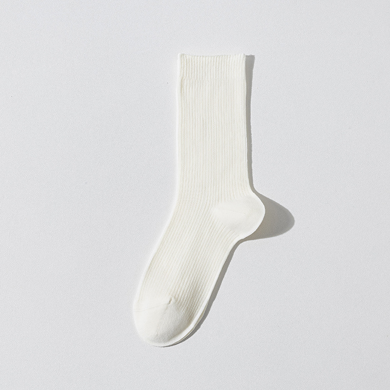 Calcetines sin hueso para mujeres de verano delgados antiolor sudor medias para mujeres de verano transpirables versátiles calcetines sueltas al por mayor