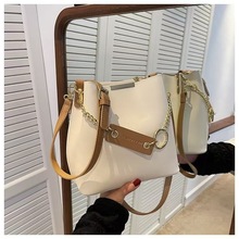 通勤包包女大容量百搭新款款斜挎包高级感时尚小众设计单肩水桶包