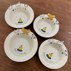 ボタンの子犬の小さい食べ物の皿の陶磁器のアイデアの漫画の皿の深皿の朝食の皿の家庭の高い顔の値のきれいな皿