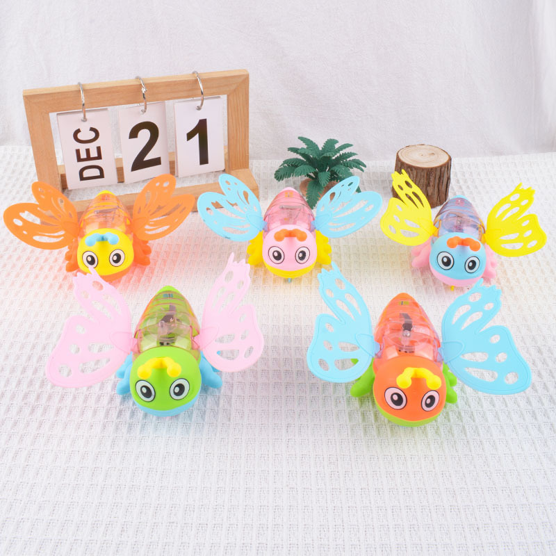 Juguetes de dibujos animados para niños abejas de cuerda de tracción mariposas flash jardín de infantes pequeños regalos al por mayor