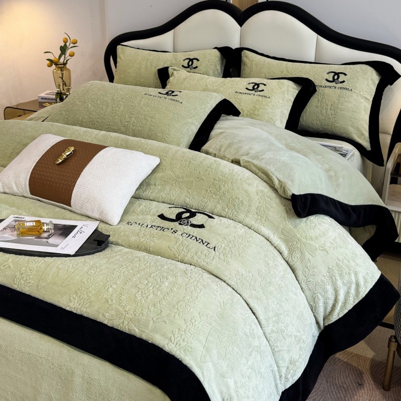 Tweed Style Carved Milk Velvet Four-Piece Winter Warm Double-Sided Velvet Quilt Cover Dormitory Anti-Static Bed Bed Sheets Three-Piece Set