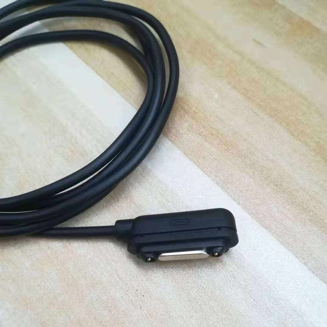 ソニーz 1 z 2 z 3磁気充電ケーブルl 1 t/U磁気充電ケーブルz 1mini磁気吸着線1メートルを適用します。