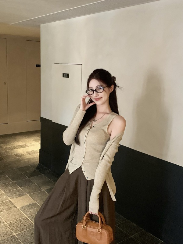 韩系显瘦长袖针织开衫背心休闲长裤裤子女2025秋季新款时尚套装潮|undefined