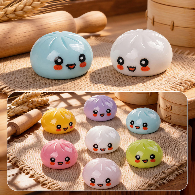 Mini Glow-In-The-Dark Car Ornaments, Cute Cartoon Keychains, DIY Resin Accessories, Wholesale Mini Glow-In-The-Dark Car Ornaments, Cute Cartoon Keychains, DIY Resin Accessories, Wholesale