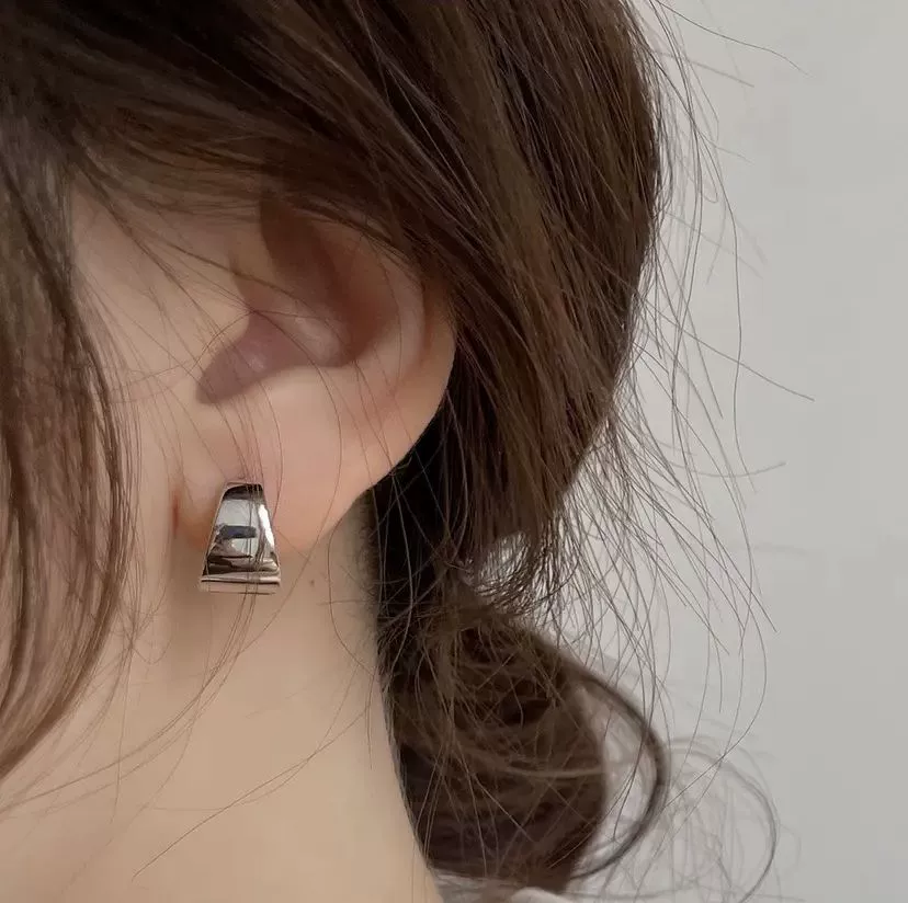 Earrings, Korean style