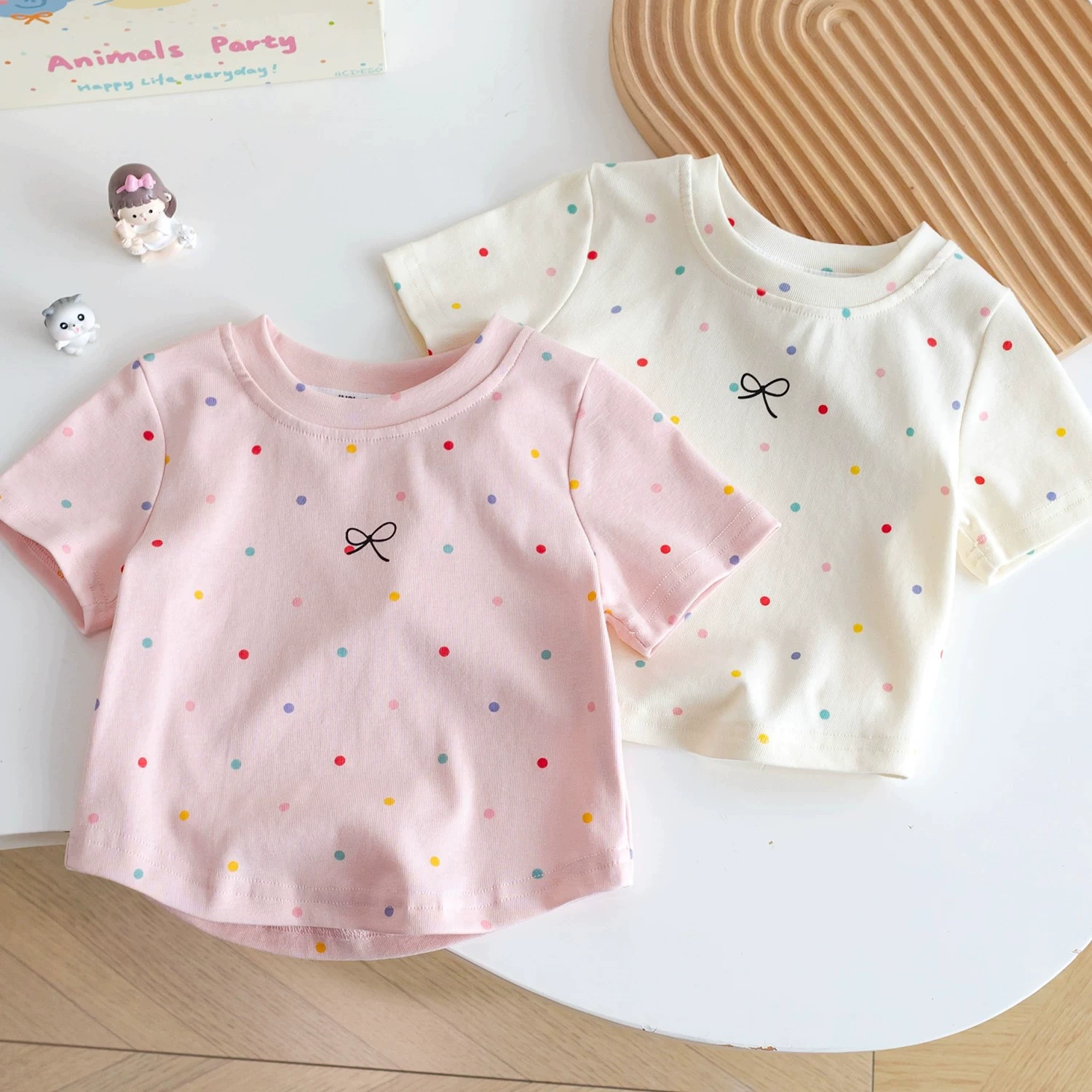 100% хлопковая футболка с коротким рукавом для девочек 2025 новые детские топы в горошек летняя одежда для малышей простые универсальные топы