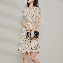 法式复古波点v领雪纺连衣裙女夏季薄款收腰显瘦洋气小个子短裙子