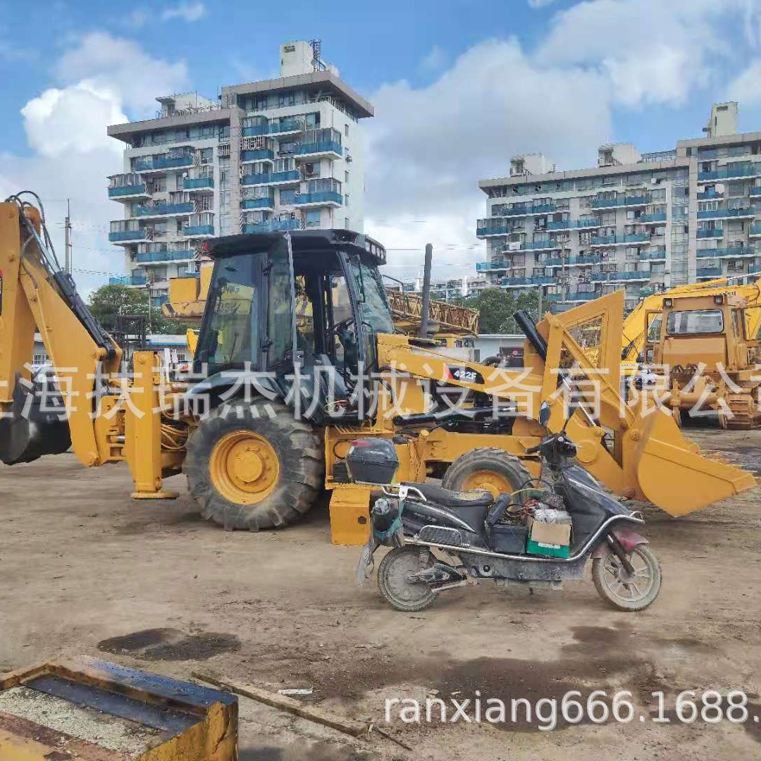 CATERPILLAR卡特彼勒422F两头忙420F挖掘装载机出售