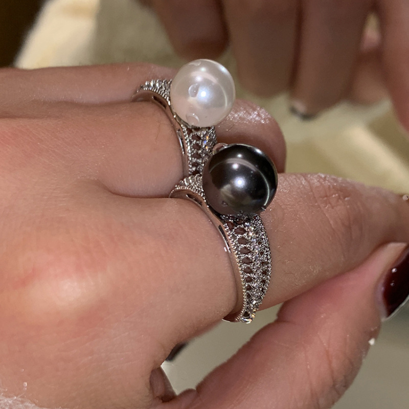 Black Pearl Open Index Finger Ring Female Affordable Luxury Fashion