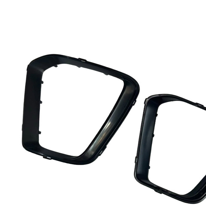 Suitable for 18 models of Land Rover Range Rover Sport L494 fog light frame, Sport SVR front bumper fog light frame LR116256