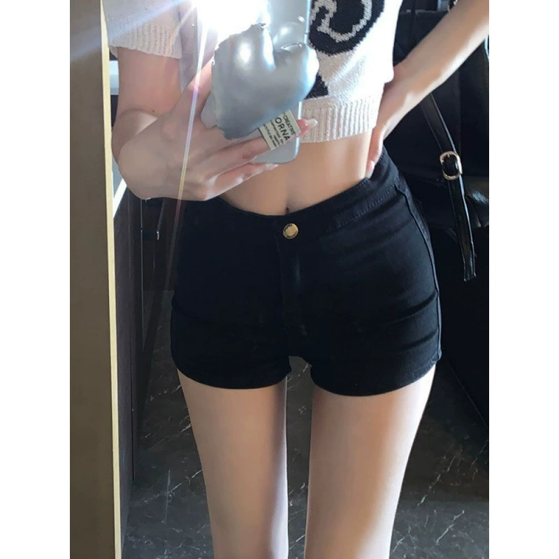 Джинсовые шорты для женщин, модные весенние 2025, новые, высокая талия, обтягивающие, черные, микроэластичные, закрывающие бедра, короткие.