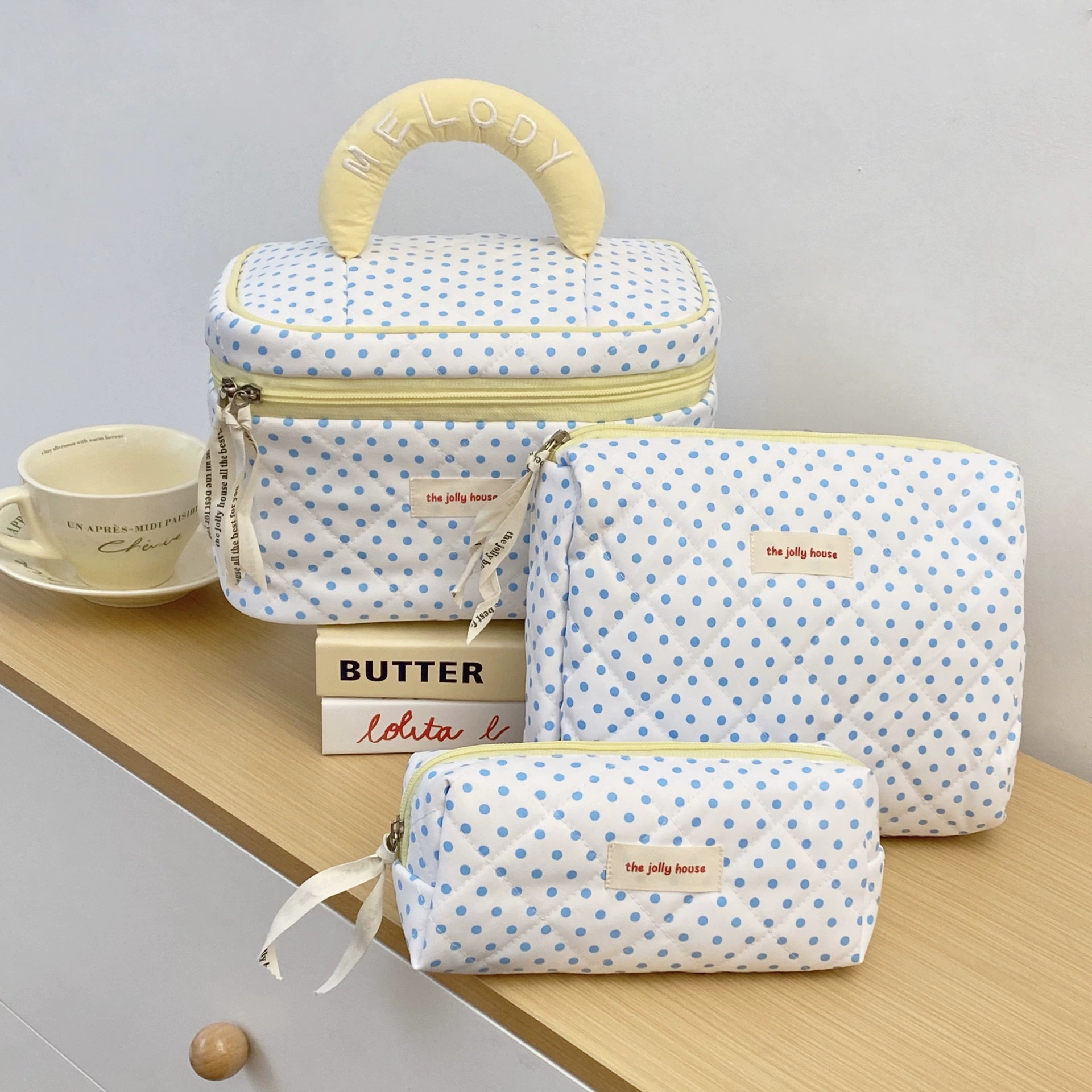 Blue capacious organizer bag, handheld storage system, cosmetic bag, shoulder bag