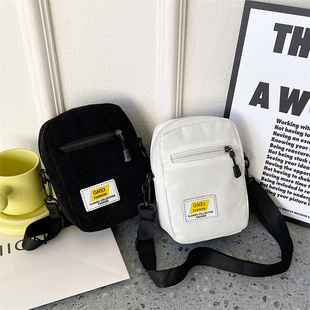 ���R�d����Ů��2022����С���º��s��ɫ�����μ��Ů�|�Еr�б���