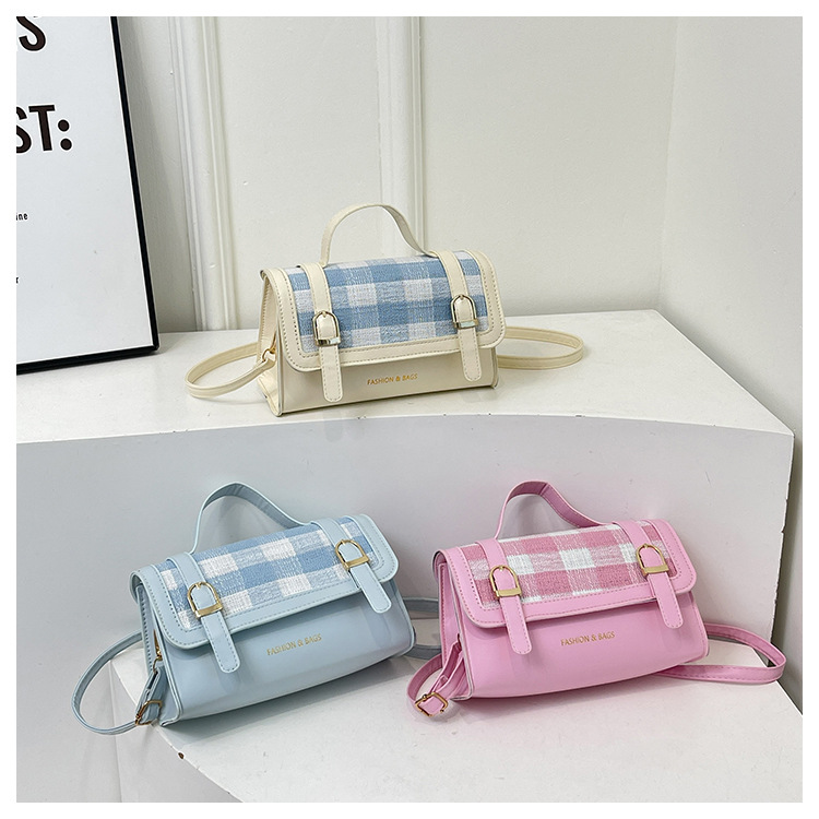 Ladies' 2024 New Trendy Summer Luxury Shoulder for Going Out, Super Popular Crossbody Small Square Bag_voghion.com