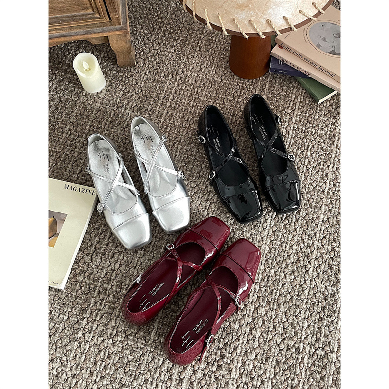 芭蕾小皮鞋法式银色玛丽珍鞋春秋款2024年方头低跟单鞋女晚晚鞋子