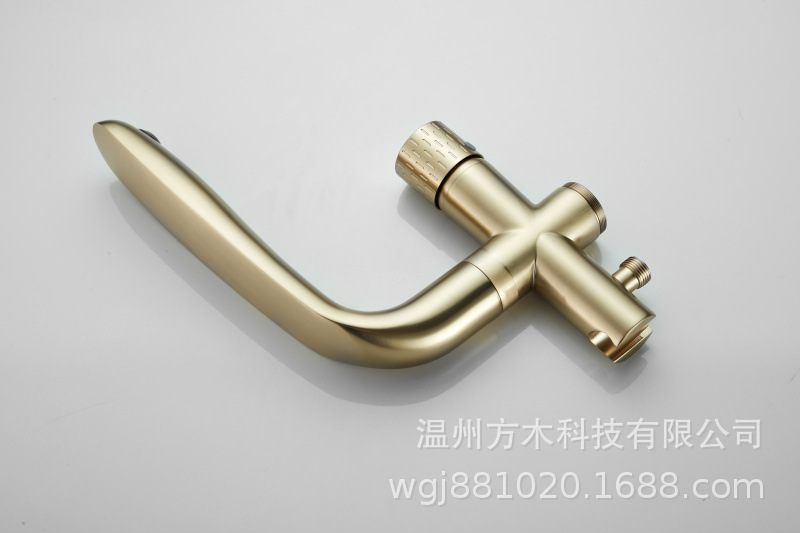 Black chrome-plated brushed gold gun gray floor-standing single-handle double-control ceramic valve core hot and cold water faucet, wooden bucket bathtub, showerhead undefined