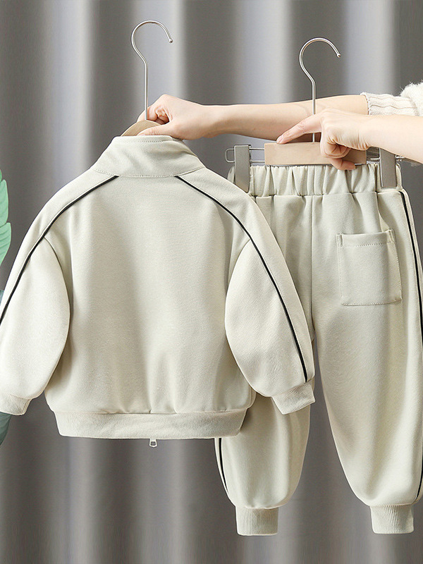 Conjunto Deportivo para Niños 5822, Ropa de Primavera y Otoño 2026, Ropa Casual Infantil, Conjunto de Dos Piezas a la Moda para Bebés