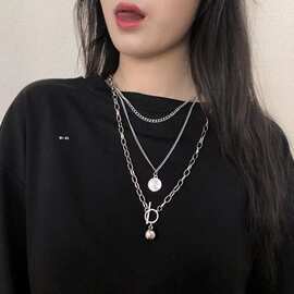 c134甜酷小熊三层长款毛衣链女轻奢小众设计感不掉色卫衣链子项链