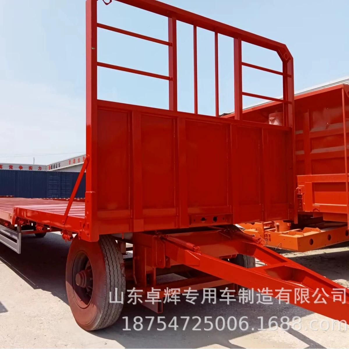 Прямые поставки от производителя для внешнеторговых заказов в Южную Африку различных плоских прицепов, тягачей и полуприцепов-фургонов.