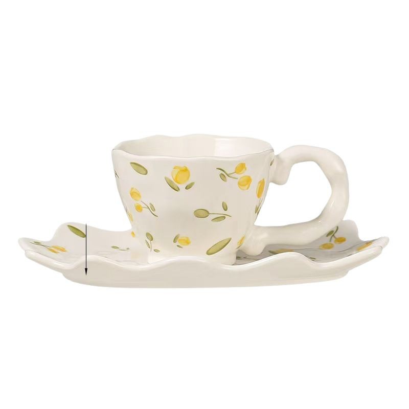 Creativa pequeña flor fresca taza de combinación de platillo taza té de la tarde taza de café taza de bebida literaria para niñas de alto valor