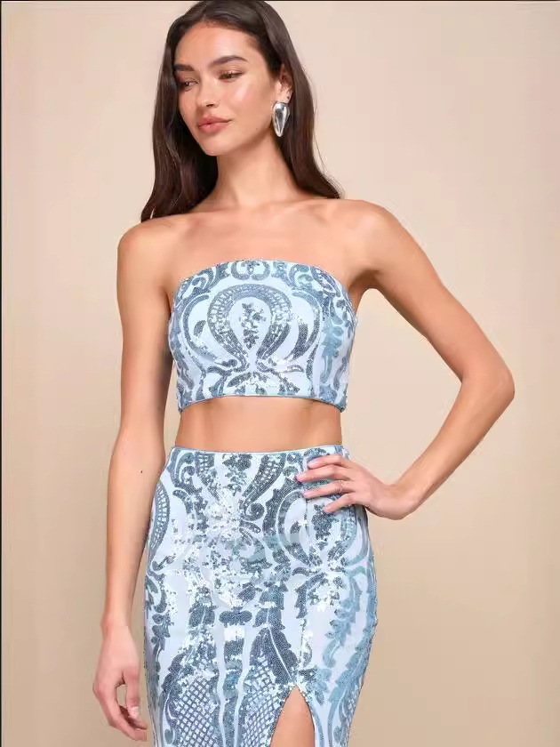 Conjunto de dos piezas de vestido sin tirantes con lentejuelas azul claro brillante y encantador, éxito de ventas transfronterizo en Europa y América (2 colores).