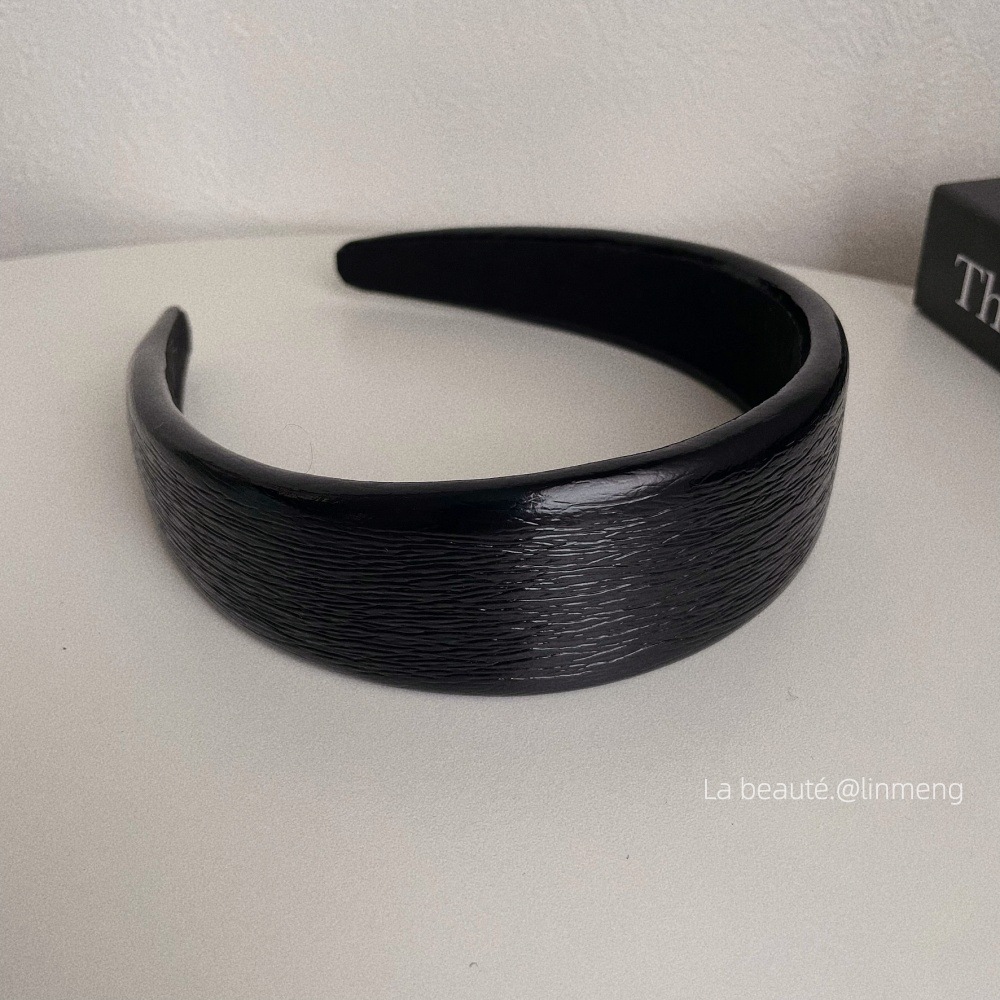 Diadema superior de cráneo alto Diadema de fragancia pequeña negra de alta calidad Diadema de estilo perla coreana arco simple cueva para el cabello accesorios para el cabello femenino