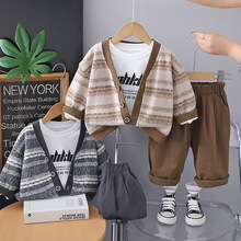 宝宝秋装一件代发2025春秋新款小男孩洋气复古条纹开衫三件套童装