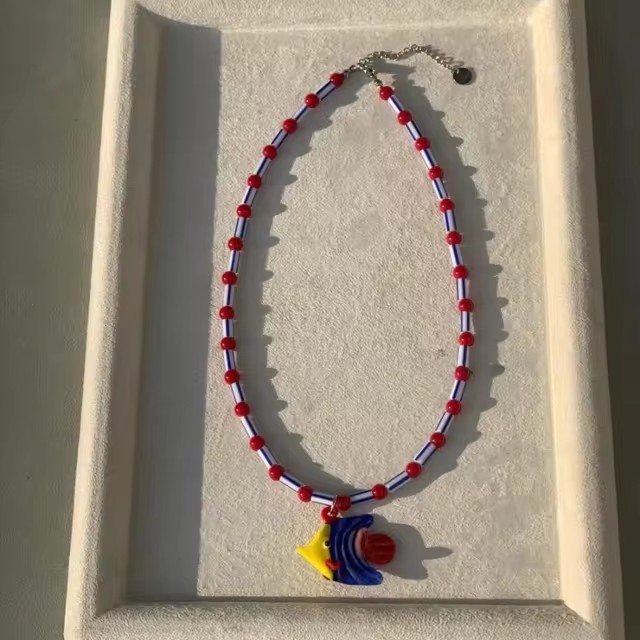 20g Weight Resin Pendant Material Pendant Necklace Classification Resin Chain Material Beaded Chain Chain Type 1 Piece Quantity Party, Street Occasion Resin Material Fish Pattern All Seasons Season Women's Gender Cartoon Style, Cute Style Cartoon Style Cute Fish Resin Beaded Chain Beaded Necklaces Wholesale 9