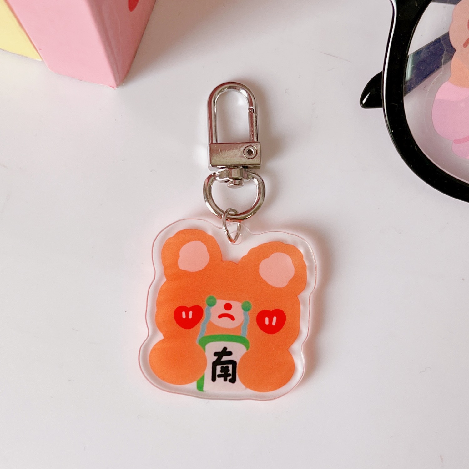 Colgante de oso con forma de corazón estilo japonés, accesorio para mochila, amuleto para niña, llavero de moda, decoración para bolso, celebridad de internet