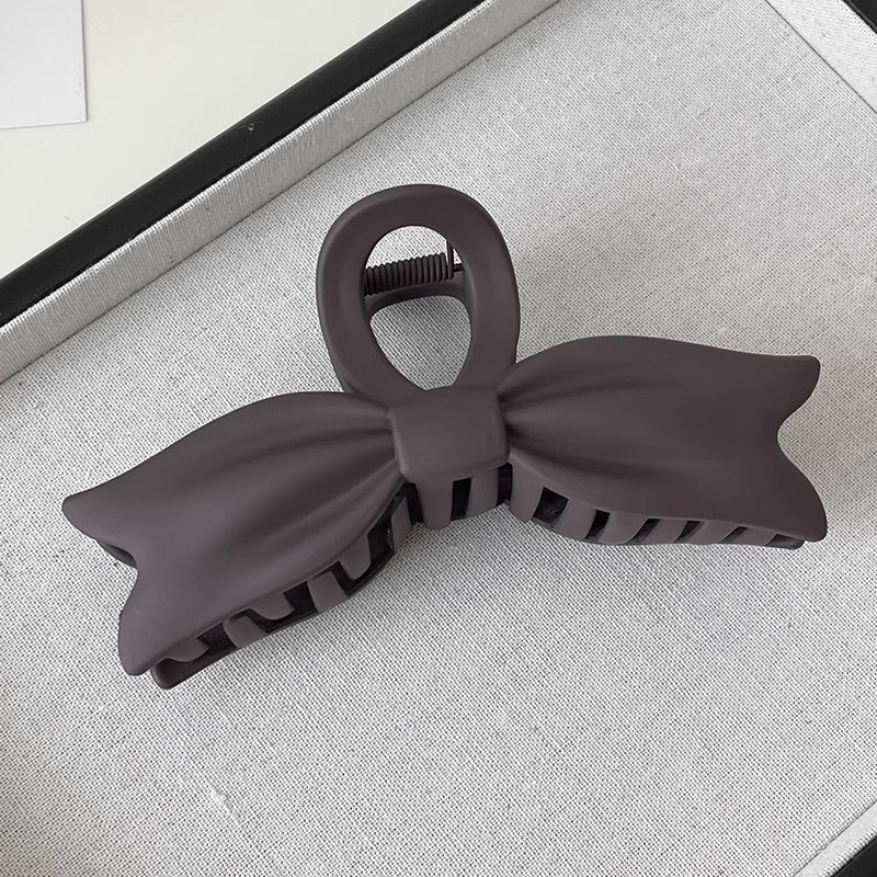 Zhao Lusi mismo estilo de clip de agarre de lazo femenino 2025 nuevo clip de tiburón grande de alta gama en la parte posterior de la cabeza horquilla