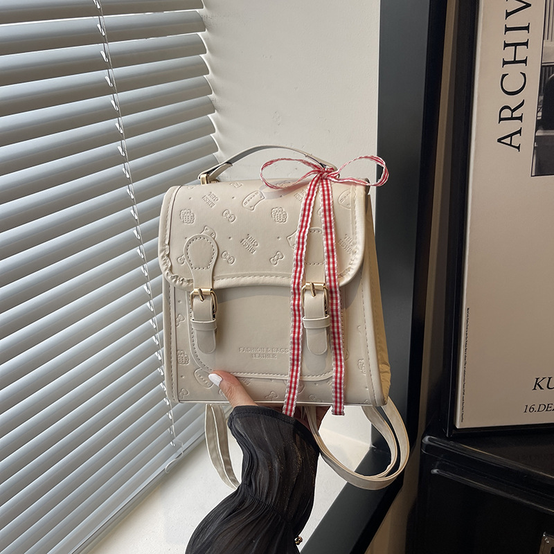 Este año, la moda de color sólido 2026 nueva tendencia de moda, mochila coreana, mochila de viaje.