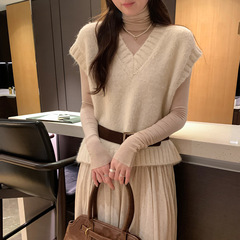 复古灰色v领叠穿针织马甲女秋冬季洋气时髦无袖毛衣背心坎肩上衣
