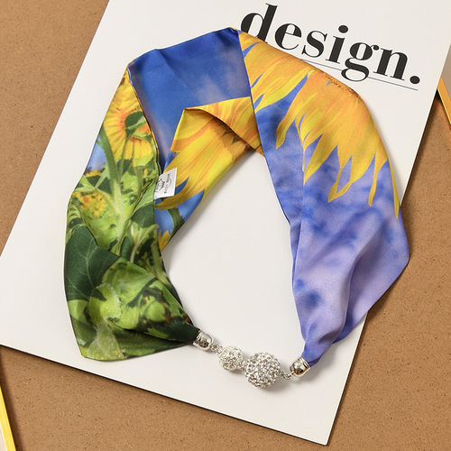 Necklace style silk scarf spring and summer pearl magnetic buckle clavicle neck scarf small scarf high-end lazy wrist strap headband