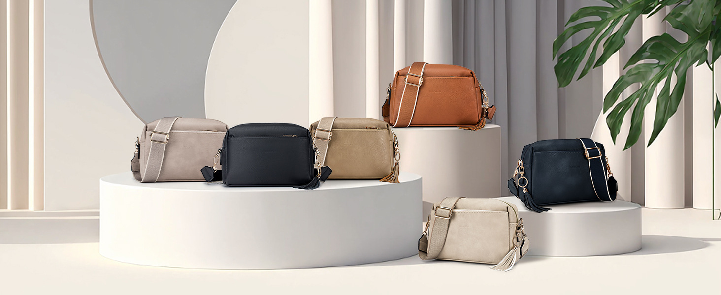 Crossbody Bag Image 9