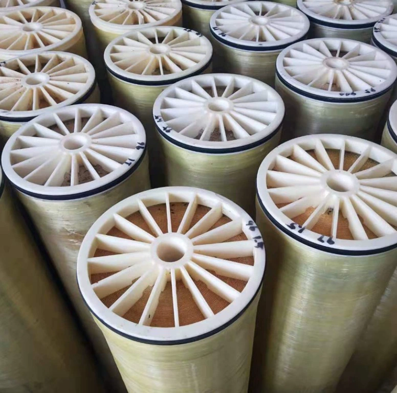 Обслуживание и замена мембран обратного осмоса двухступенчатого оборудования. Оборудование для водоподготовки.