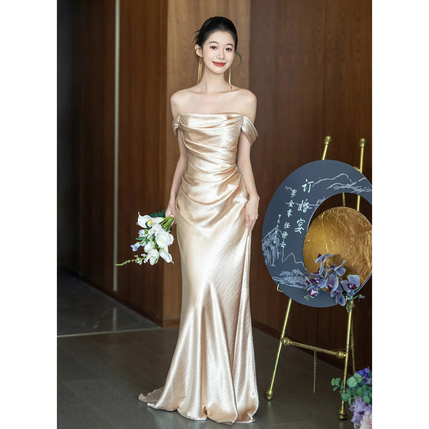 Champagne-Colored Strapless Gown for Toast, High-End Luxury Niche Engagement Wedding Morning Robe, Banquet Host Evening Dress