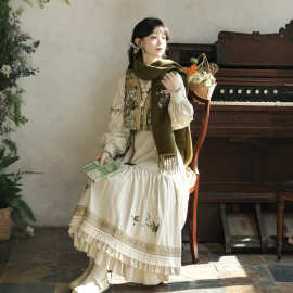 2026倚梦阁原创藤蔓枝国风汉元素女围巾马甲连衣裙套装7461